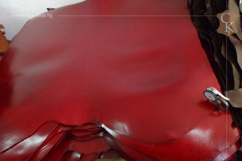 Leather for belts double butt Red Blank